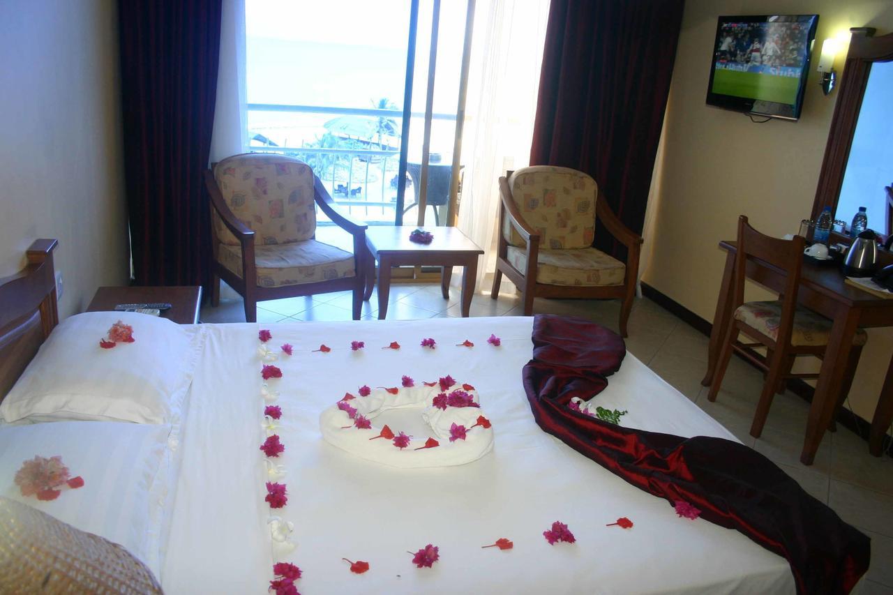 Giraffe Ocean View Hotel ดาร์เอสซาลาม ภายนอก รูปภาพ
